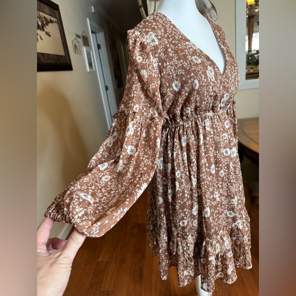 Adorable Ruffled Boho Dress - Small - Picture 3 of 11